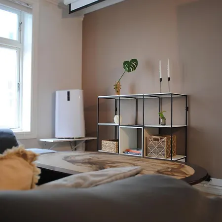 Prime Location By S, Markets And Bus Terminal Apartment