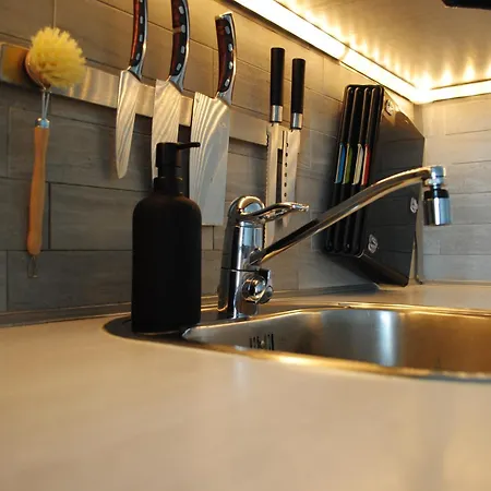 Prime Location By S, Markets And Bus Terminal Oslo