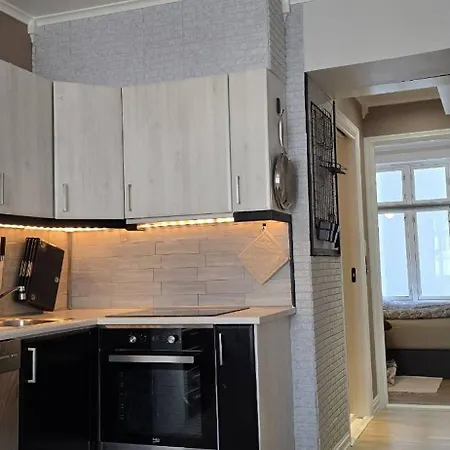 Διαμέρισμα Prime Location By S, Markets And Bus Terminal *